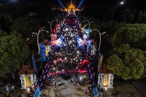 BIB: 
                            <button type="button" onclick="openModal(22791475)" class="btn btn-primary btn-sm float-right btn-popup" data-toggle="modal" data-target=".modal-high-quality">
                        <i class="fas fa-shopping-cart"></i> Add to Cart
                    </button>
                                            <button type="button" onclick="isThisMe(22791475, true)" class="btn btn-success btn-sm float-right btn-popup btn-isme hidden" data-toggle="tooltip" data-placement="bottom" title="นี่คือรูปของคุณใช่ไหม คลิกที่นี่เพื่อเอาเข้าอัลบั้ม">
                        <i class="fas fa-plus"></i> Add to album
                    </button>
                    <button type="button" onclick="isThisMe(22791475, false)" class="btn btn-warning btn-sm float-right btn-popup btn-isnotme hidden">
                        <i class="fas fa-ban"></i> Remove from album
                    </button>